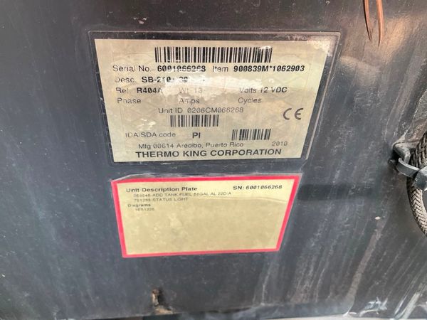 2011 Utility 3000R Reefer Trailer- Thermo King SB-210