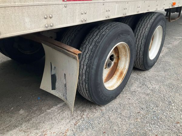 2008 Utility 3000R Reefer Trailer- Thermo King SB-210