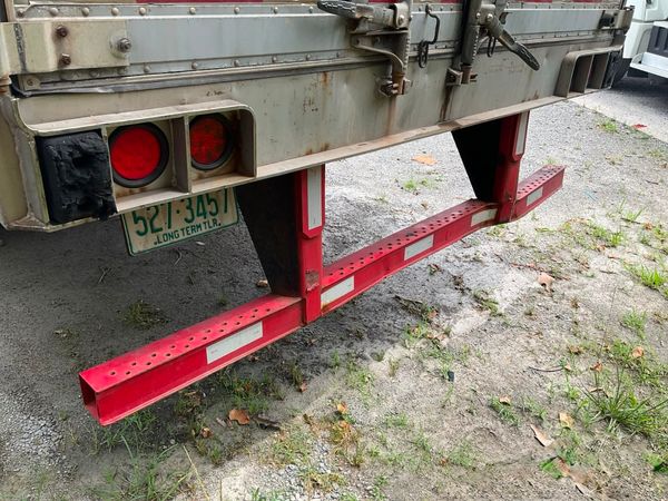 2008 Utility 3000R Reefer Trailer- Thermo King SB-210