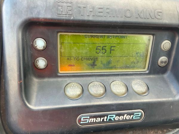 2011 Utility 3000R Reefer Trailer- Thermo King SB-210