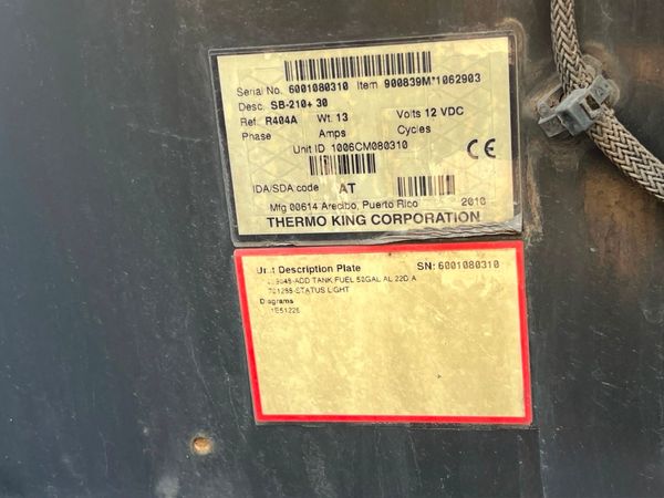 2011 Utility 3000R Reefer Trailer- Thermo King SB-210