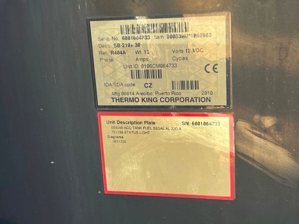 2011 Utility 3000R Reefer Trailer- Thermo King SB-210