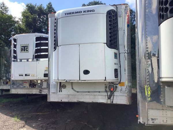 2011 Utility 3000R Reefer Trailer- Thermo King SB-210