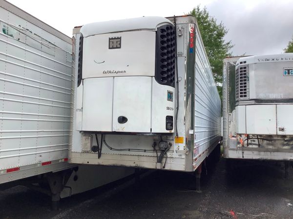 2011 Utility 3000R Reefer Trailer- Thermo King SB-210