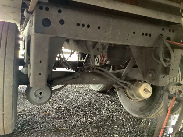 2011 Utility 3000R Reefer Trailer- Thermo King SB-210