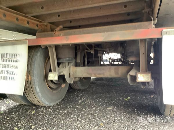 2011 Utility 3000R Reefer Trailer- Thermo King SB-210