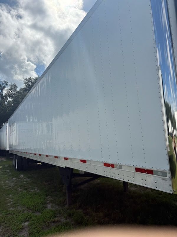 2018 Utility 3000R Reefer Trailer- Thermo King C600 