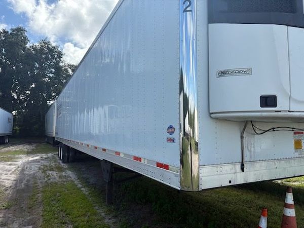 2018 Utility 3000R Reefer Trailer- Thermo King C600 