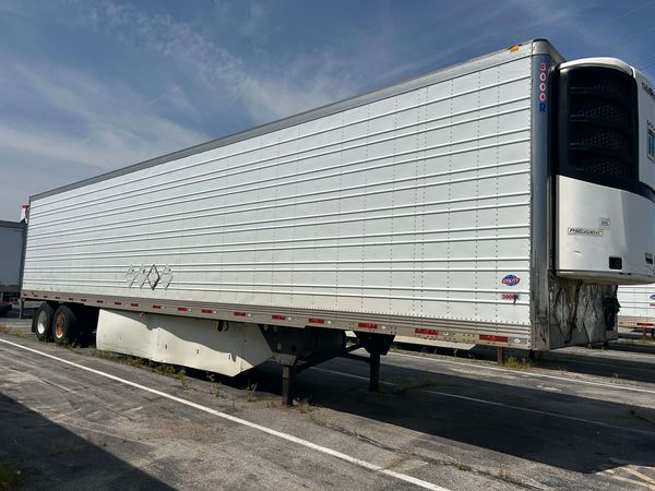 2017 Utility 3000R Multi Temp Reefer Trailer- Thermo King S610M