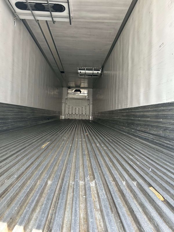 2017 Utility 3000R Multi Temp Reefer Trailer- Thermo King S610M
