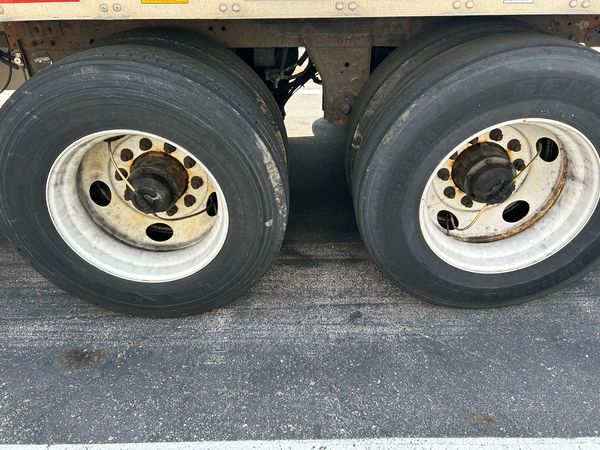 2017 Utility 3000R Multi Temp Reefer Trailer- Thermo King S610M