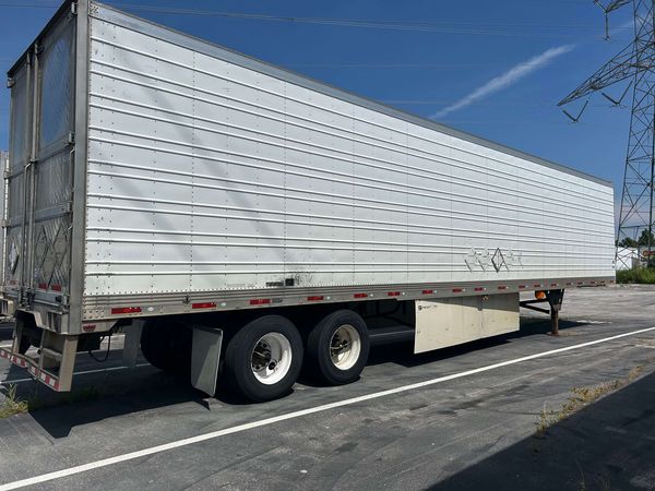 2017 Utility 3000R Multi Temp Reefer Trailer- Thermo King S610M