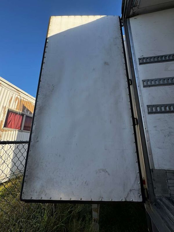 2015 Utility 3000R Reefer Trailer – Thermo King Precedent S-600