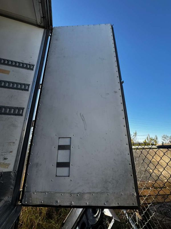 2015 Utility 3000R Reefer Trailer – Thermo King Precedent S-600