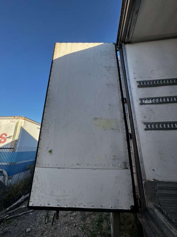 2015 Utility 3000R Reefer Trailer – Thermo King Precedent S-600