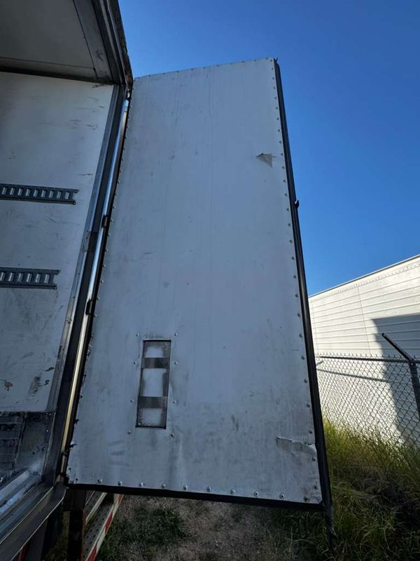 2015 Utility 3000R Reefer Trailer – Thermo King Precedent S-600